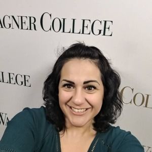 Meet your Posher, Toni-ann